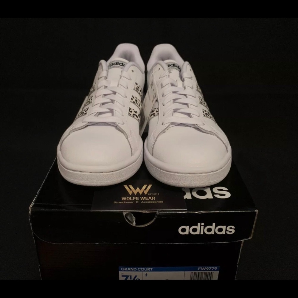 WOMEN'S ADIDAS GRAND COURT SNEAKERS ANIMAL PRINT